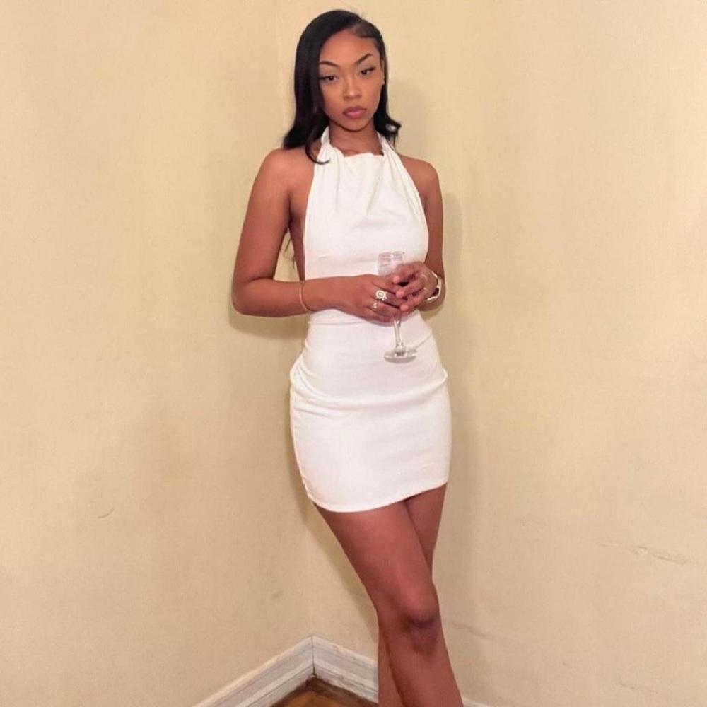 White low back halter dress women’s size: M